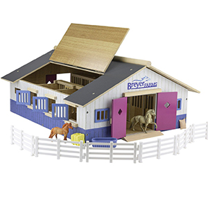 Breyer Farms Stable Set