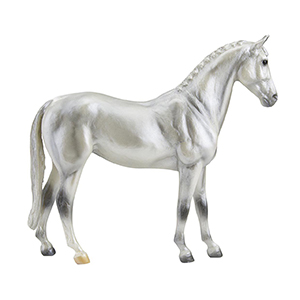 Breyer Trakehner