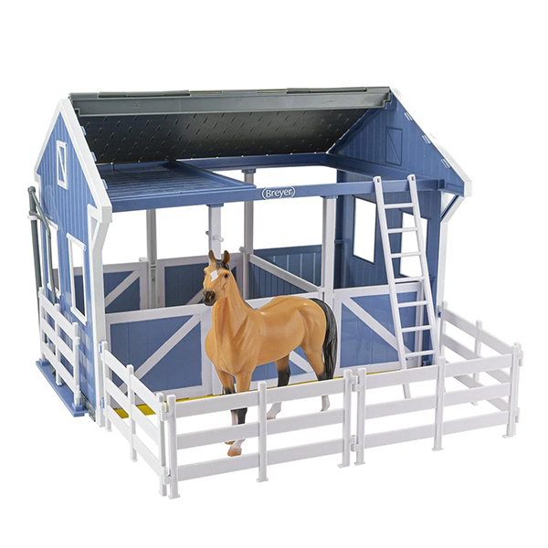 Breyer Deluxe Country Stable Set